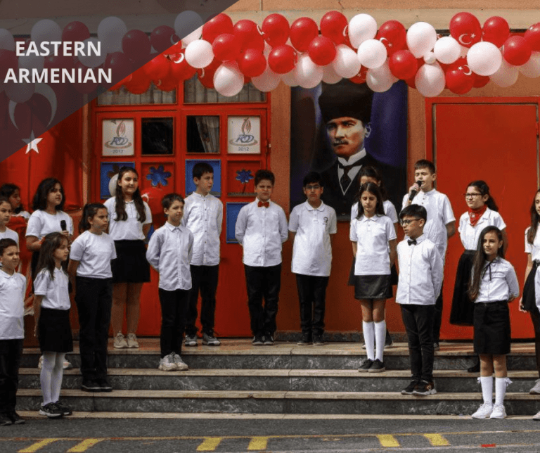 Eastern Armenian – Թուրքական դասագրքերը լվանում են աշակերտների ուղեղները՝ ժխտելով փոքրամասնությունների դեմ իրականացված ցեղասպանությունները